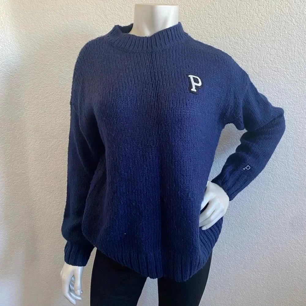 Victoria Secret PINK boyfriend Sweater Size XS